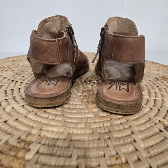 Miz Mooz Brown Leather Gladiator Sandals 6 - Picture 4 of 8